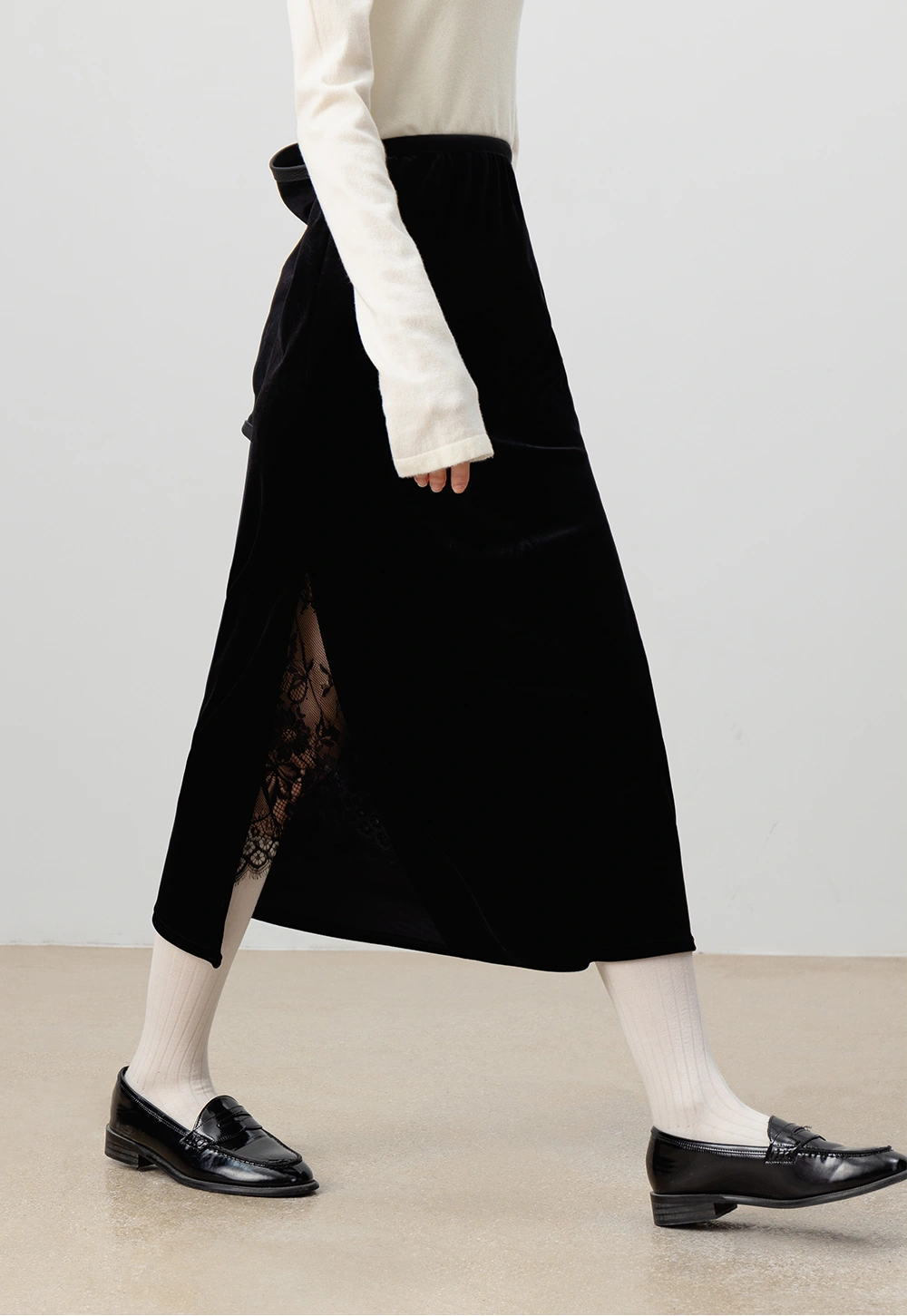 Women's Side Slit Velvet Maxi Skirt