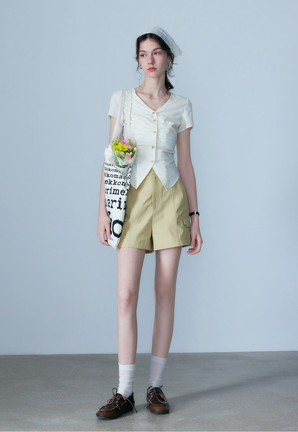 Women's V-Neck Ruched Button-Up Top