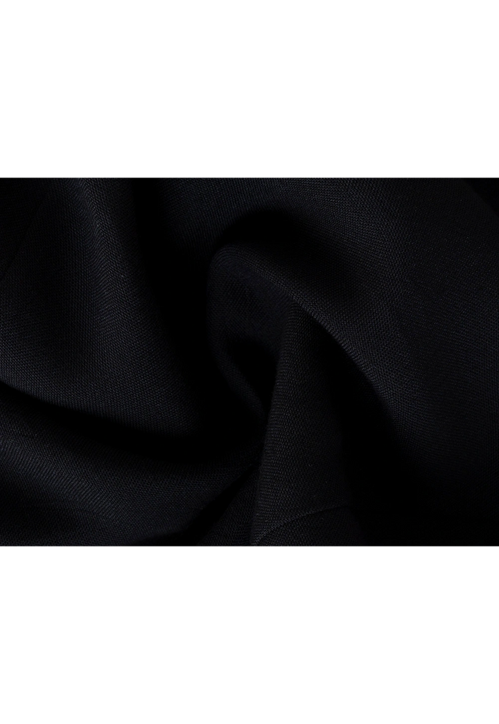 Damenkleid mit Puffärmeln und Schleife am Rücken
