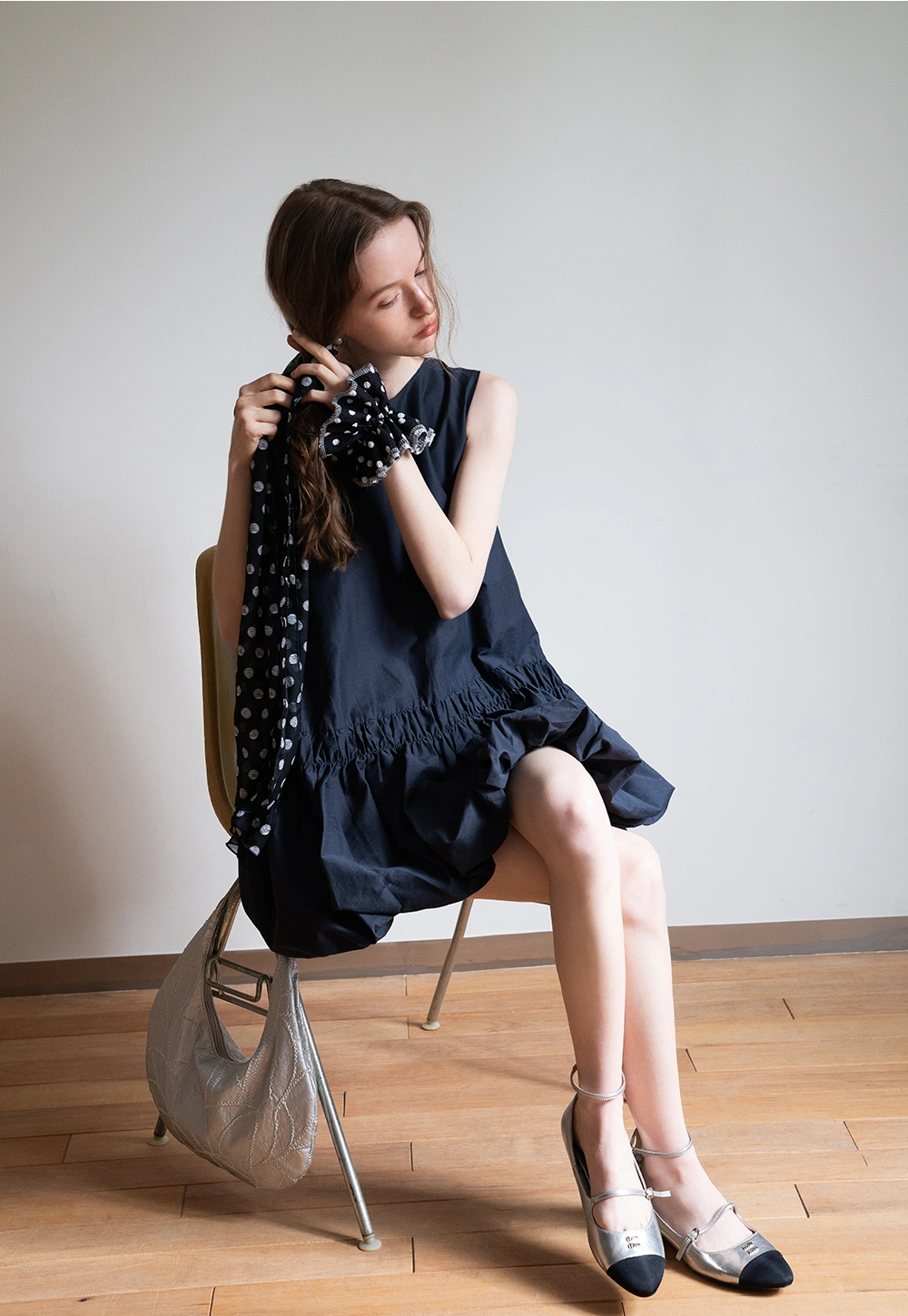 Women's Sleeveless Ruffle Hem Mini Dress