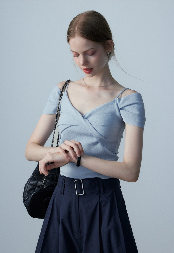 Women's Off Shoulder Short Sleeve Knit Top